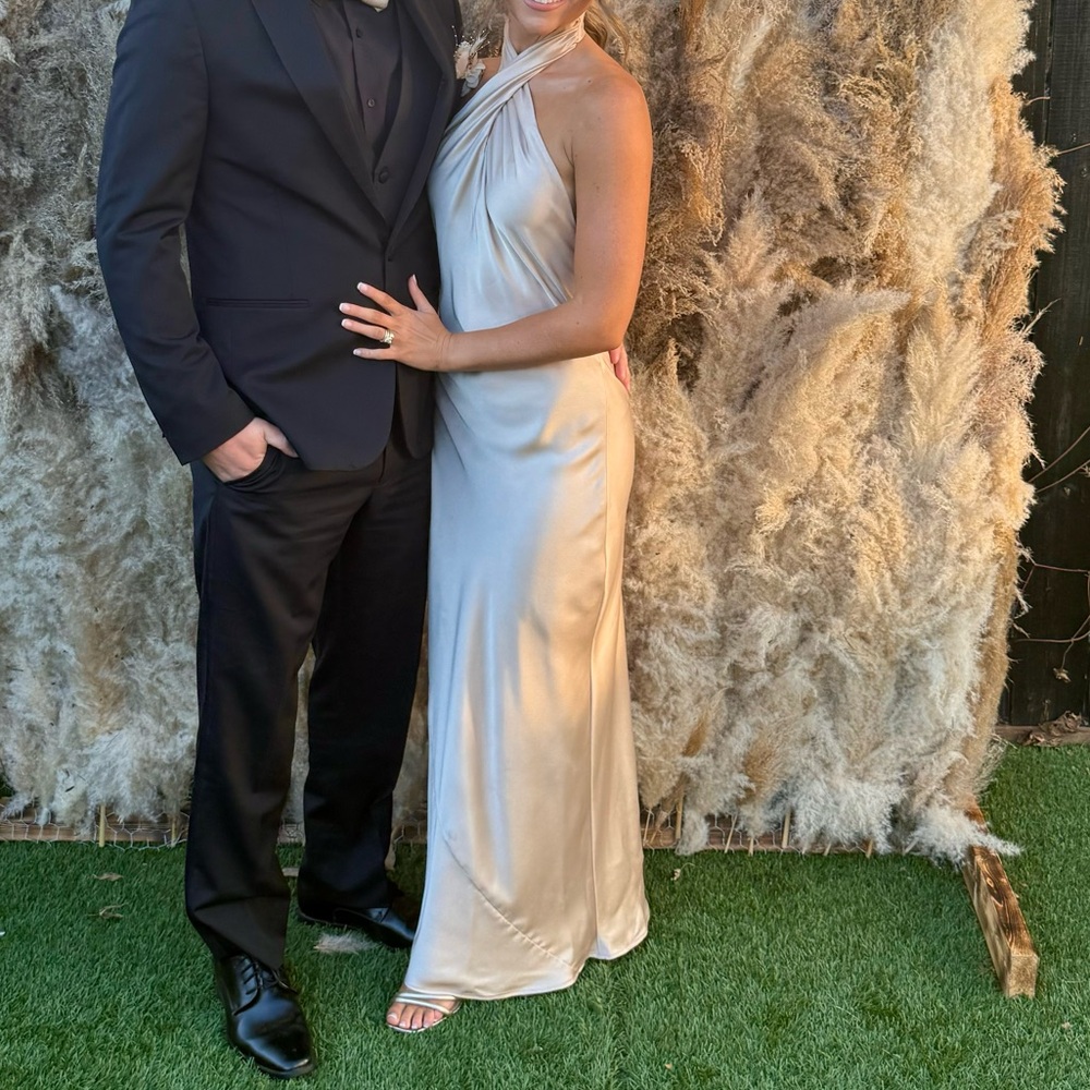Show me your mumu- halter dress in champagne